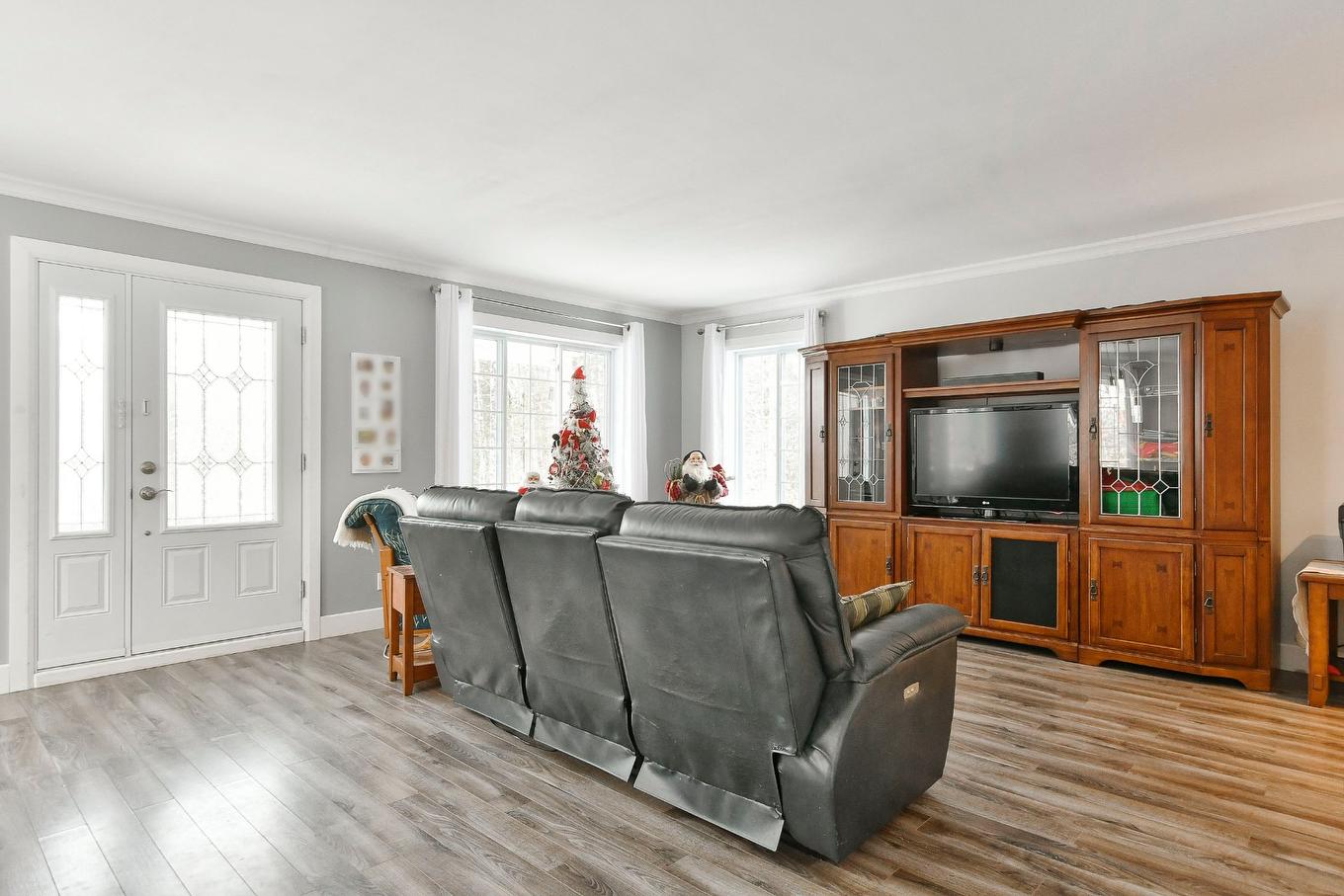 Salon - 6590 Route 125, Rawdon, QC - Indoor Photo Showing Living Room