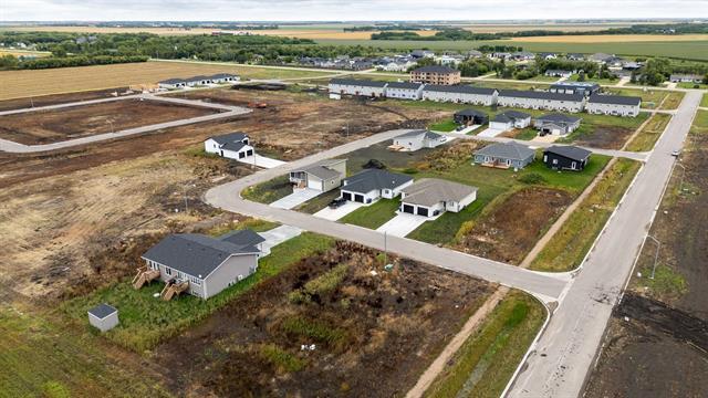 10 Ash Bay, Rosenort, MB