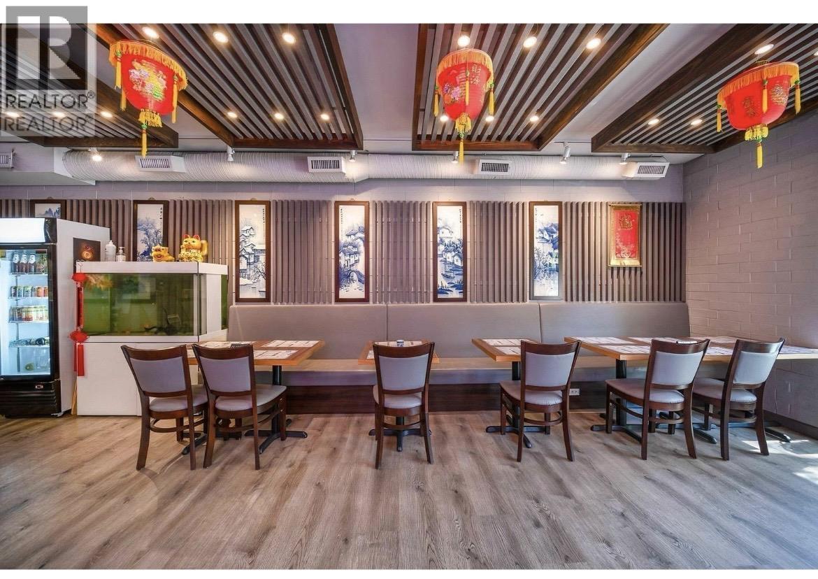 1739 Robson Street, Vancouver, BC