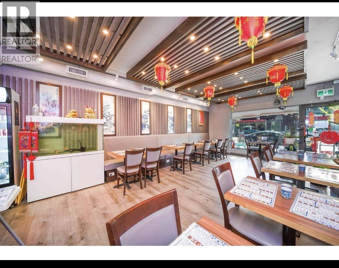 1739 Robson Street, Vancouver, BC