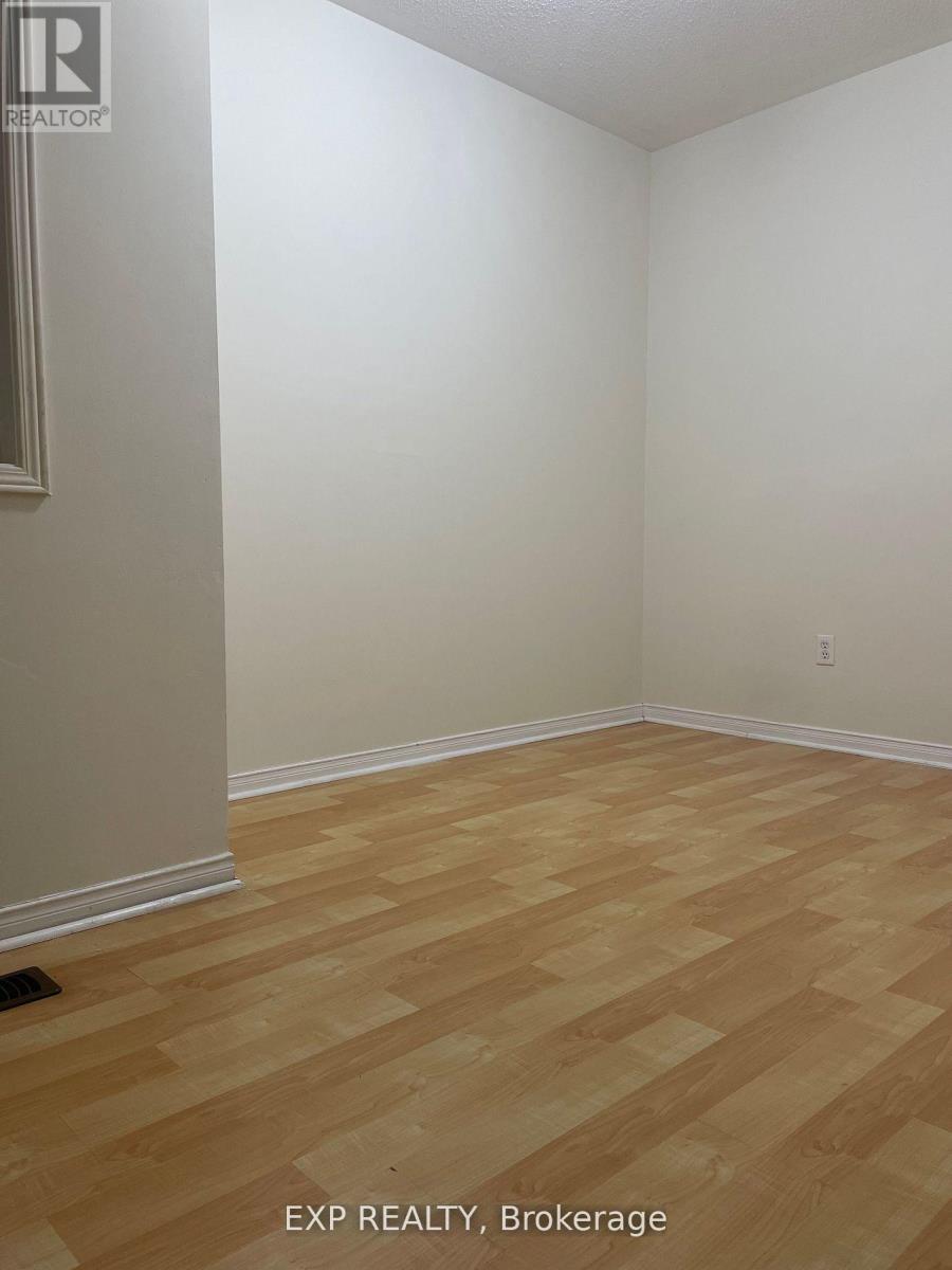 28 Wicklow Road, Brampton, ON - Indoor Photo Showing Other Room