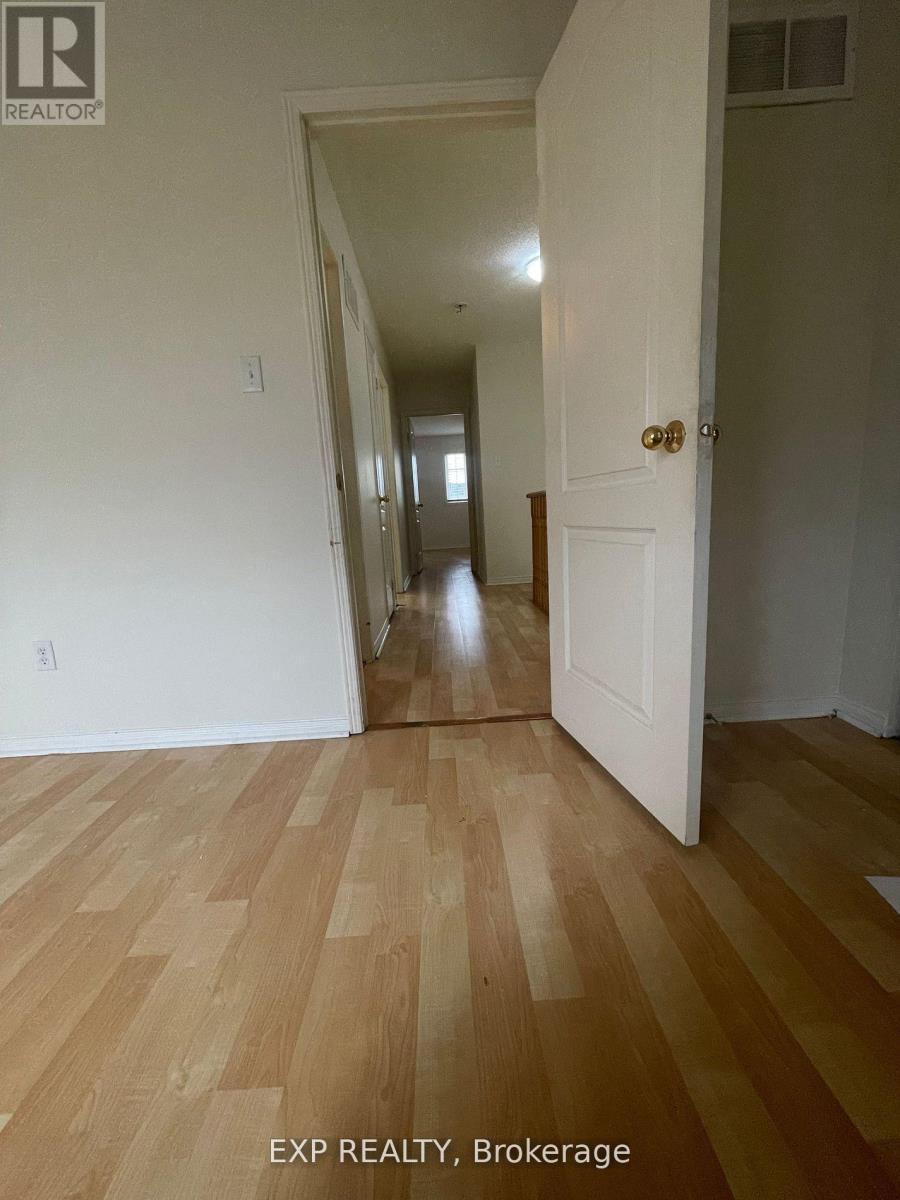 28 Wicklow Road, Brampton, ON - Indoor Photo Showing Other Room