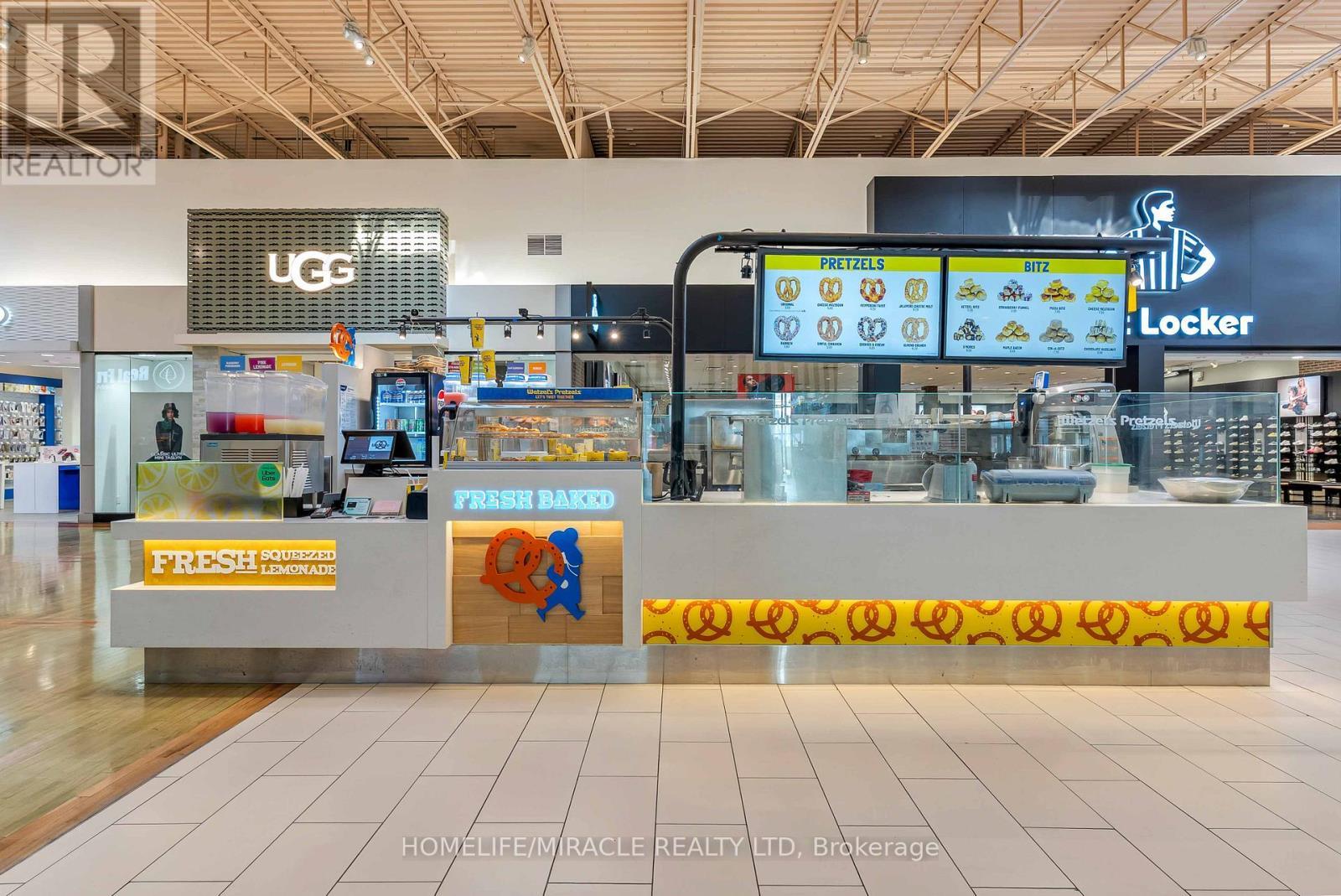 K16 - 1 Bass Pro Mills, Vaughan, ON