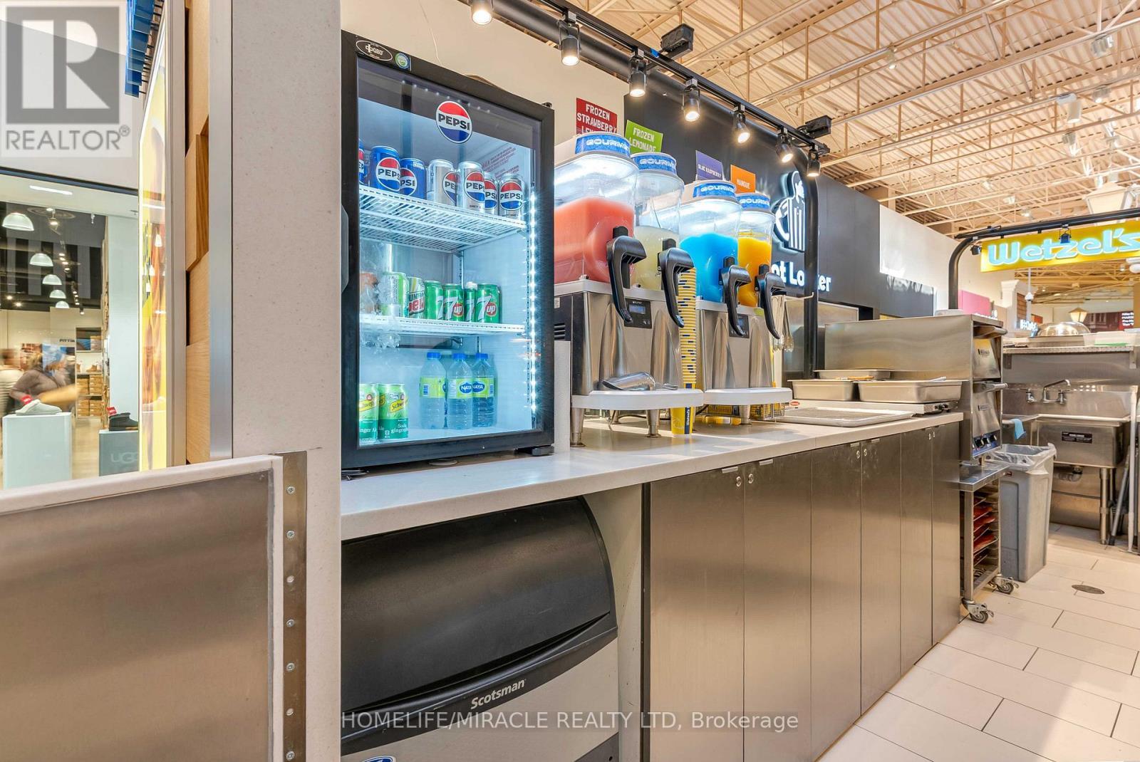 K16 - 1 Bass Pro Mills, Vaughan, ON