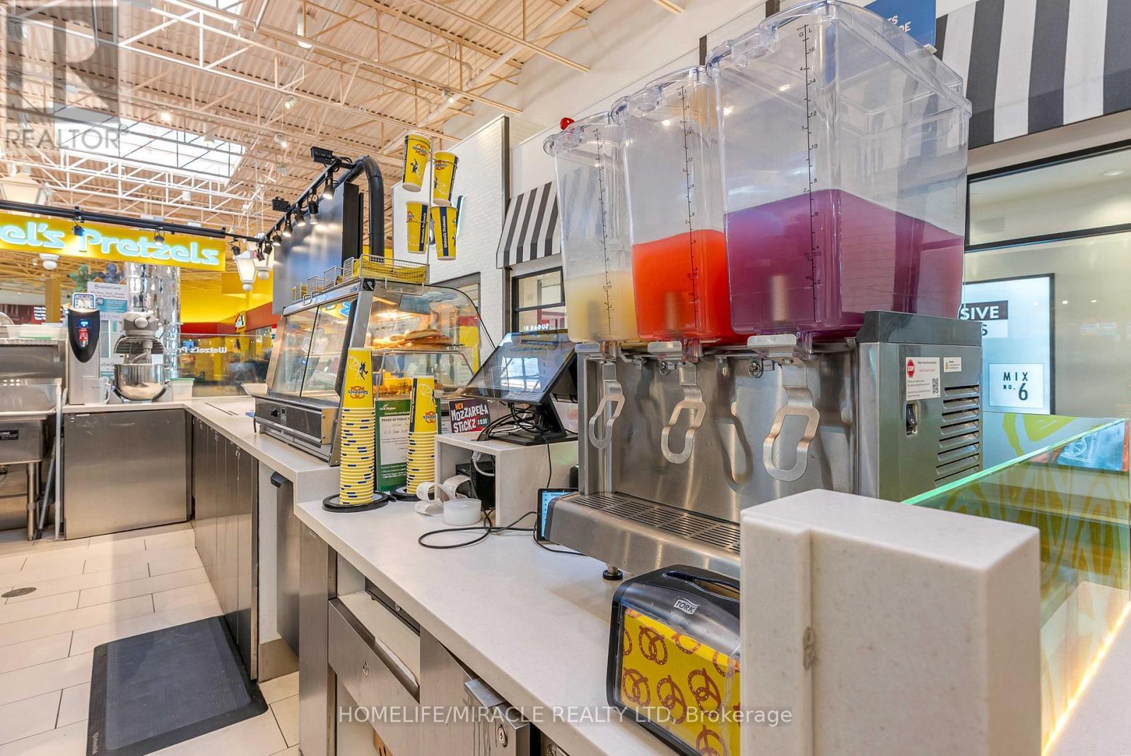 K16 - 1 Bass Pro Mills, Vaughan, ON