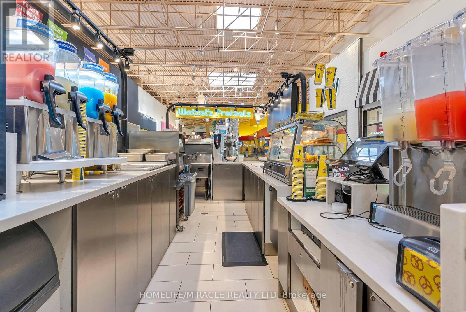 K16 - 1 Bass Pro Mills, Vaughan, ON