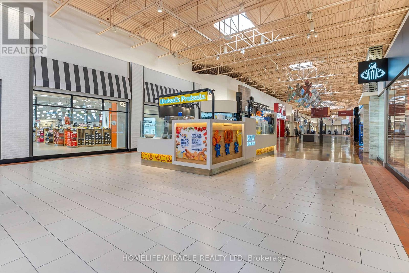 K16 - 1 Bass Pro Mills, Vaughan, ON