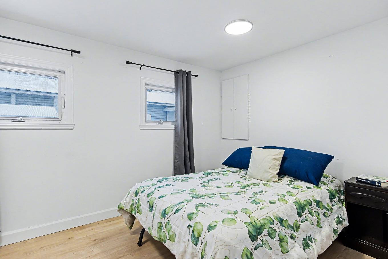 Chambre à coucher - 235-3950 Boul. Sir-Wilfrid-Laurier, Longueuil (Saint-Hubert), QC - Indoor Photo Showing Bedroom