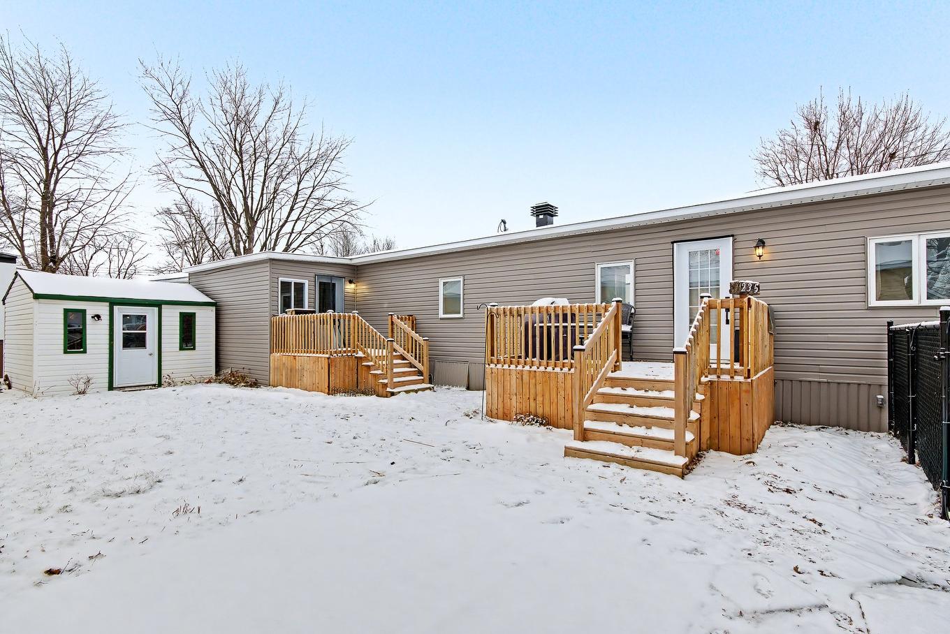 Entrée extérieure - 235-3950 Boul. Sir-Wilfrid-Laurier, Longueuil (Saint-Hubert), QC - Outdoor