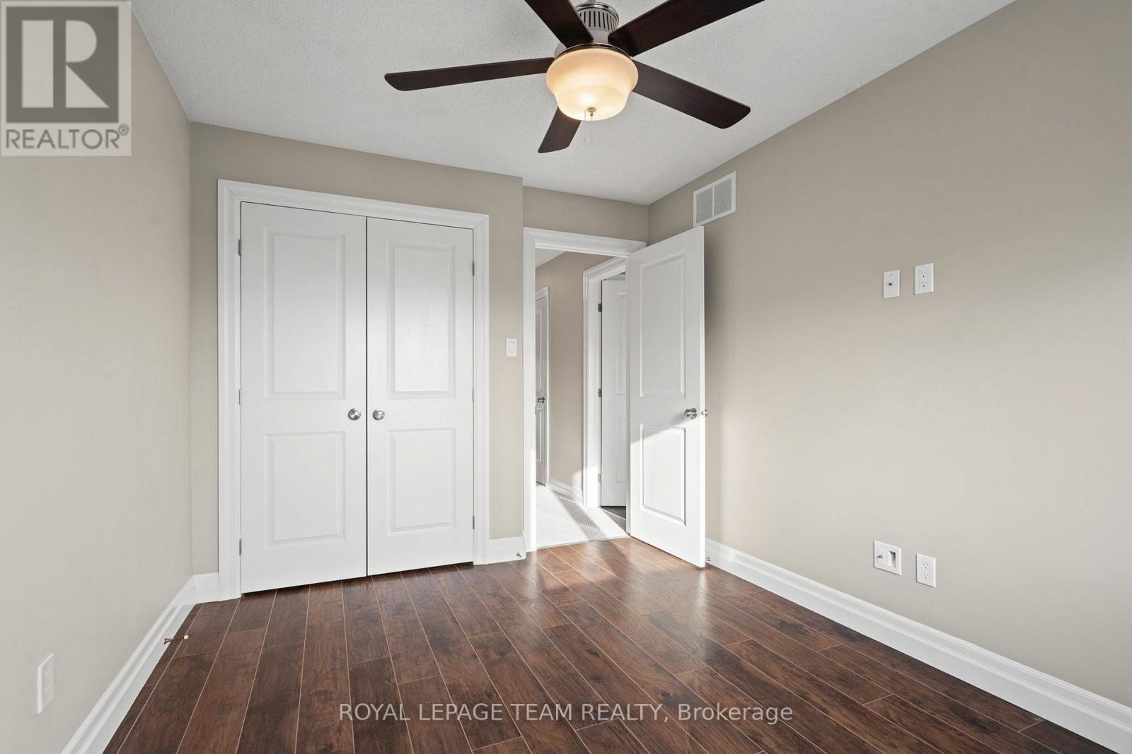 165 Woodhurst Crescent, Ottawa, ON - Indoor Photo Showing Other Room