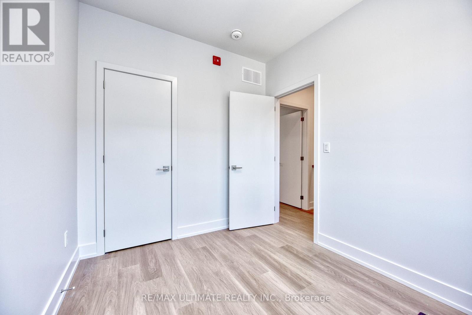 Laneway - 385 Mcroberts Avenue, Toronto, ON - Indoor Photo Showing Other Room