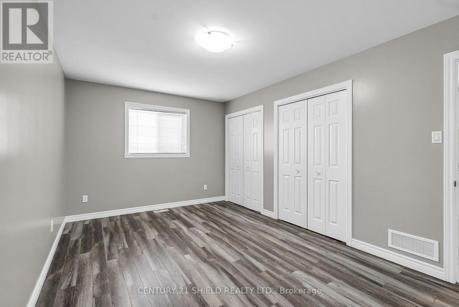 215 Third Street W, Cornwall, ON - Indoor Photo Showing Other Room