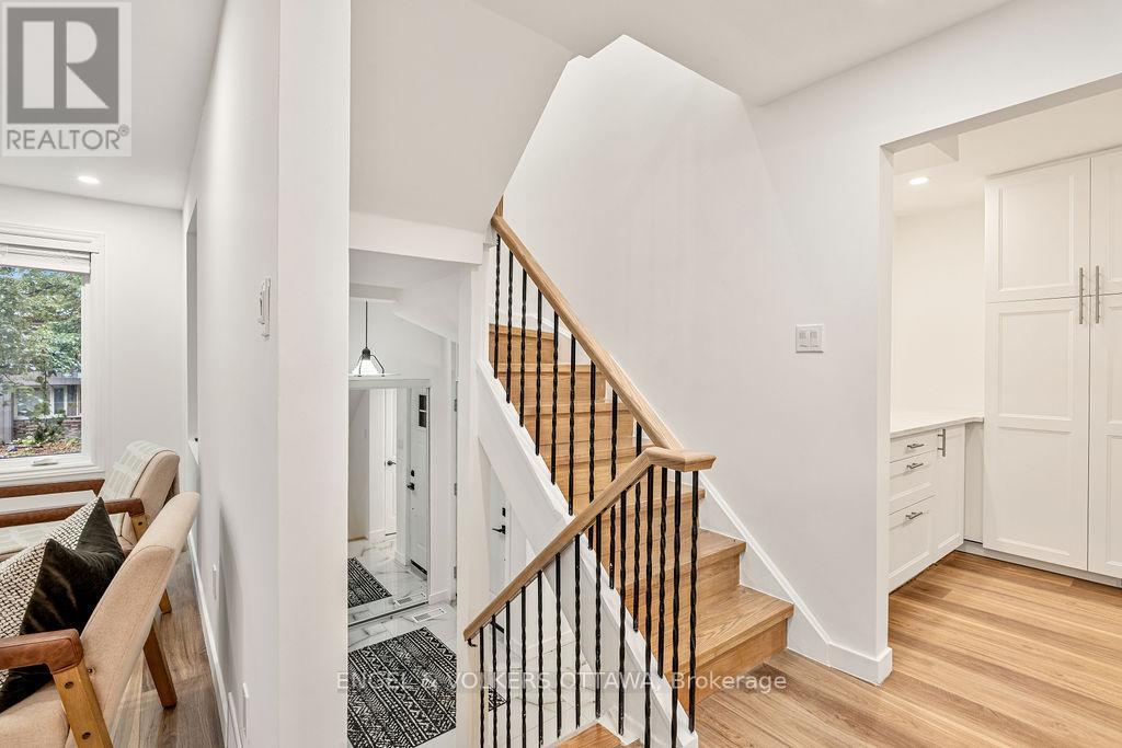 12 Bayside Private, Ottawa, ON - Indoor Photo Showing Other Room