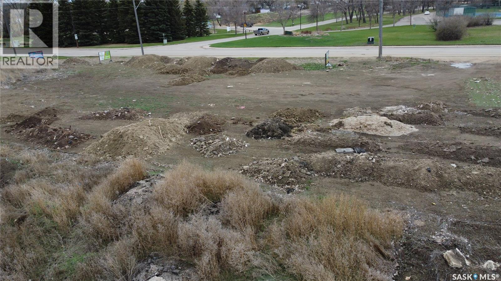 925 South Railway Street E, Swift Current, SK