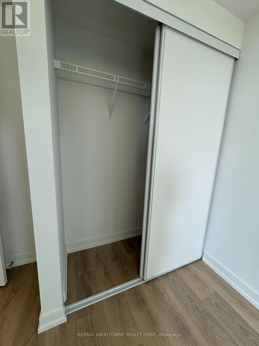 511 - 1100 Sheppard Avenue W, Toronto, ON - Indoor