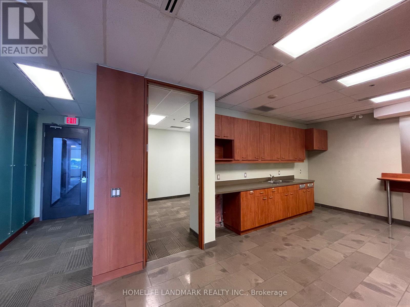 901 - 3601 Highway 7 St. East Street, Markham, ON