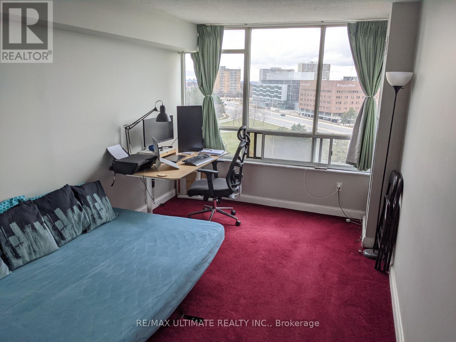 704 - 22 Hanover Road, Brampton, ON - Indoor Photo Showing Office