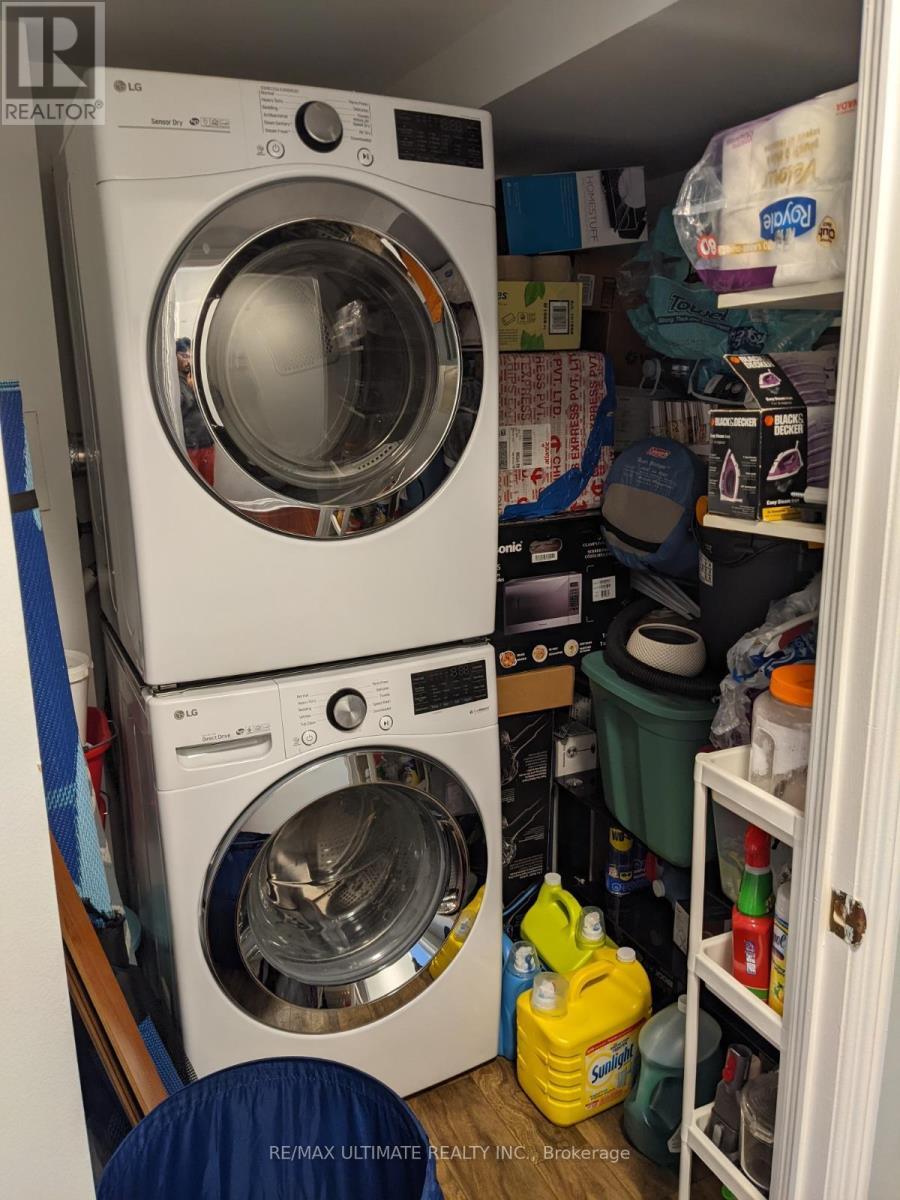 704 - 22 Hanover Road, Brampton, ON - Indoor Photo Showing Laundry Room