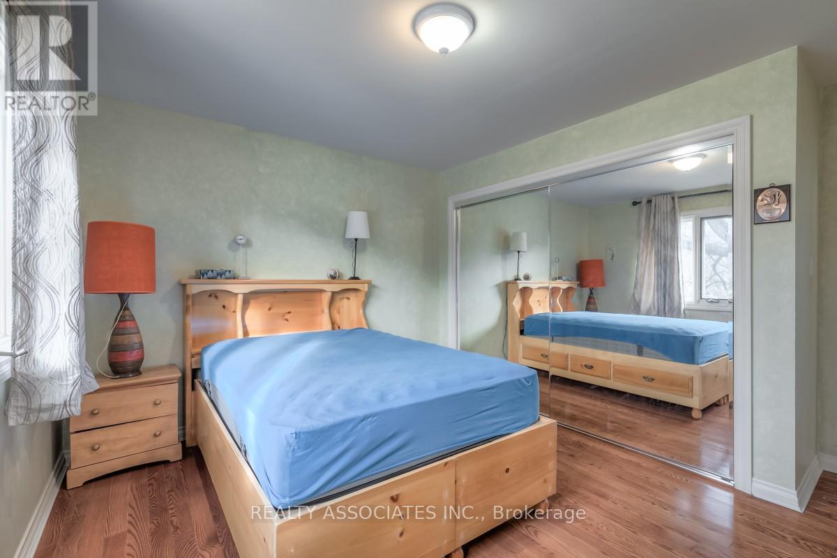 161 Highland Park Boulevard, Markham, ON - Indoor Photo Showing Bedroom