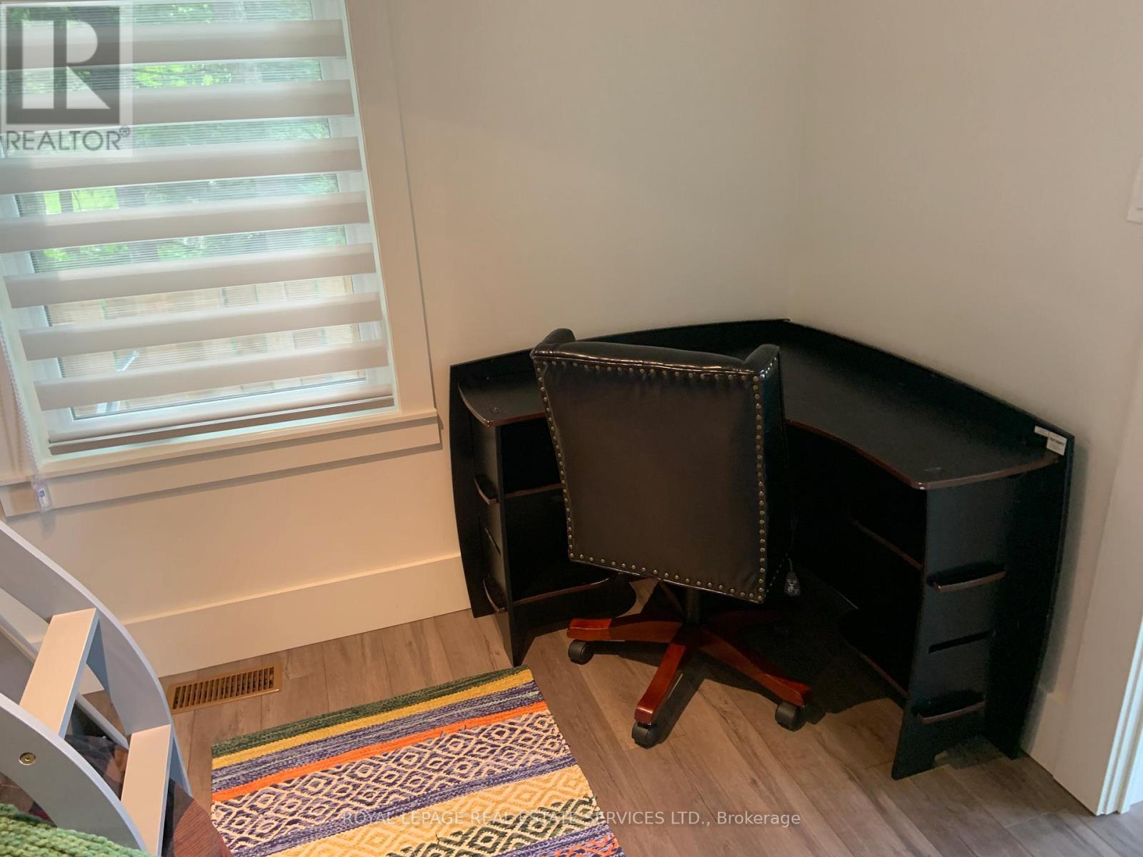 4 Crescent Road, Strong, ON - Indoor