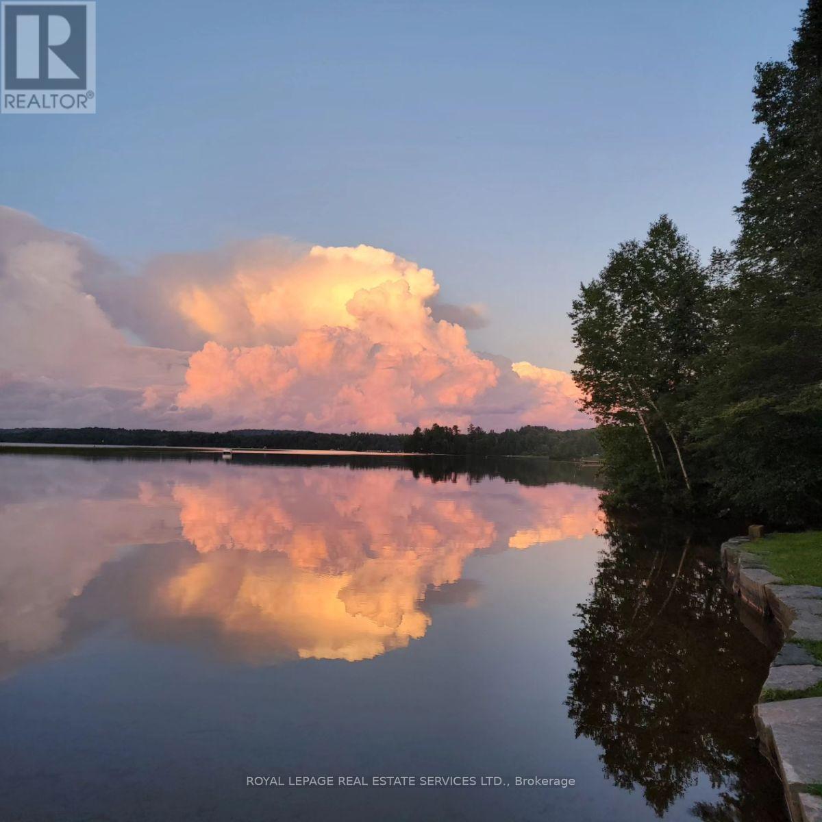 4 Crescent Road, Strong, ON - Outdoor With Body Of Water With View