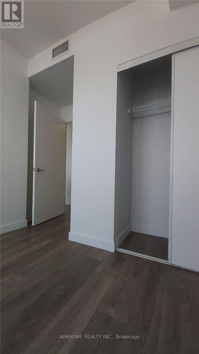 3111 - 8 Eglinton Avenue E, Toronto, ON - Indoor Photo Showing Other Room