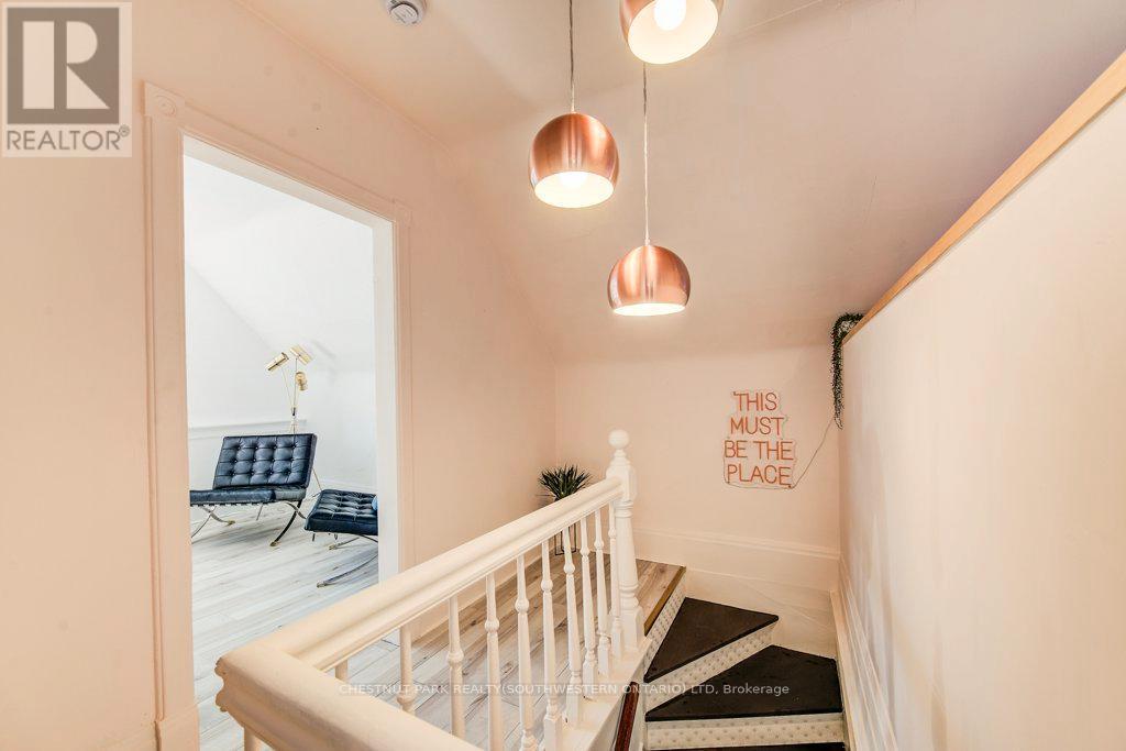 350 Queen Street S, Kitchener, ON - Indoor Photo Showing Other Room