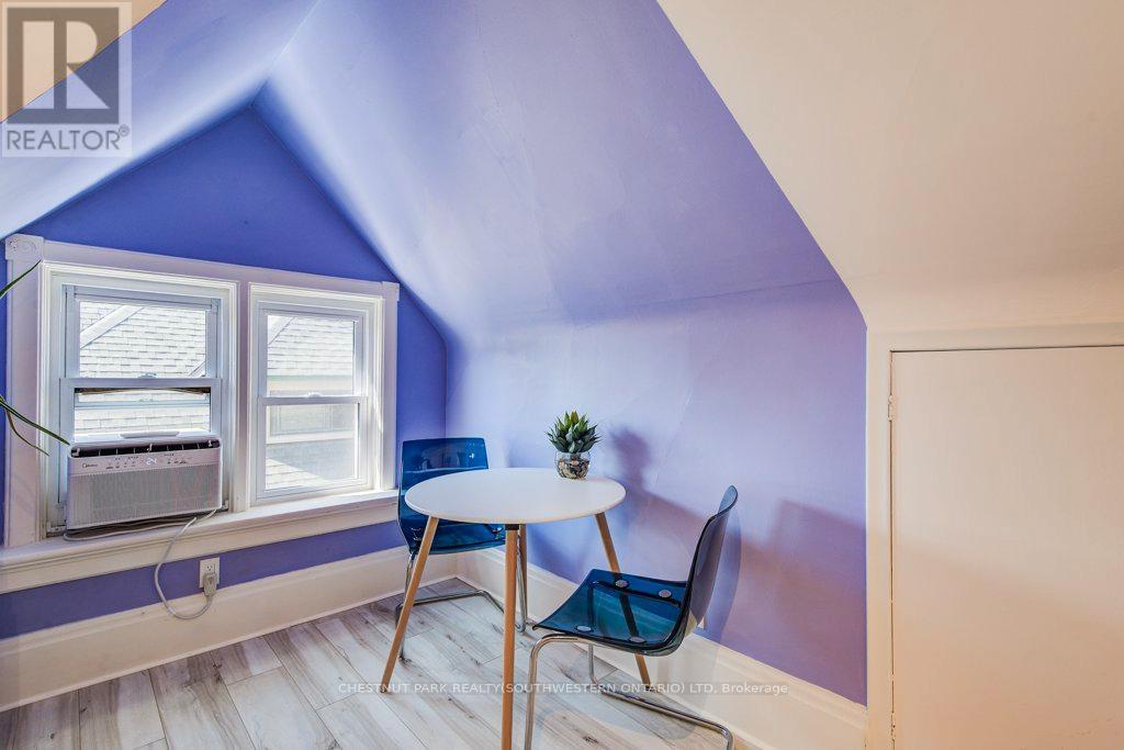 350 Queen Street S, Kitchener, ON - Indoor