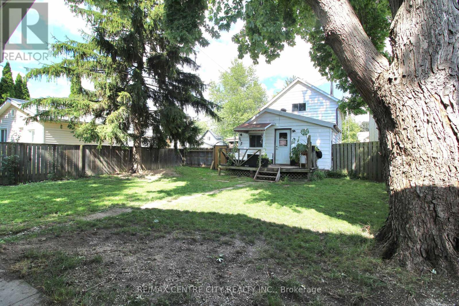 124 Joseph Street, Chatham-Kent, ON - Outdoor