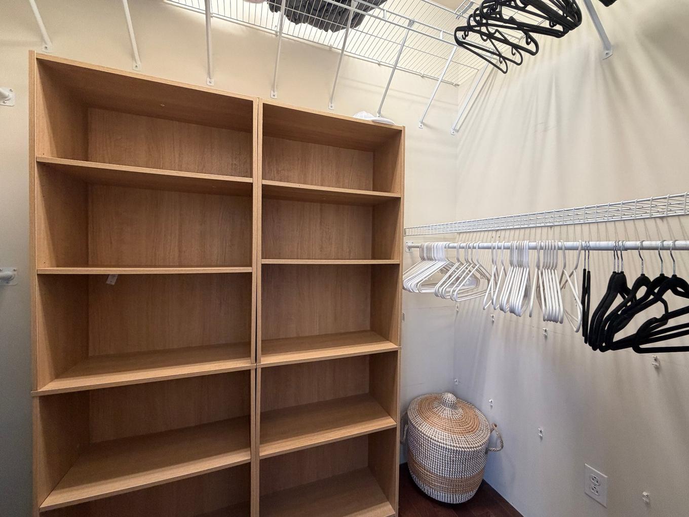 Walk-in closet - 48 Rue De München, Brownsburg-Chatham, QC - Indoor With Storage