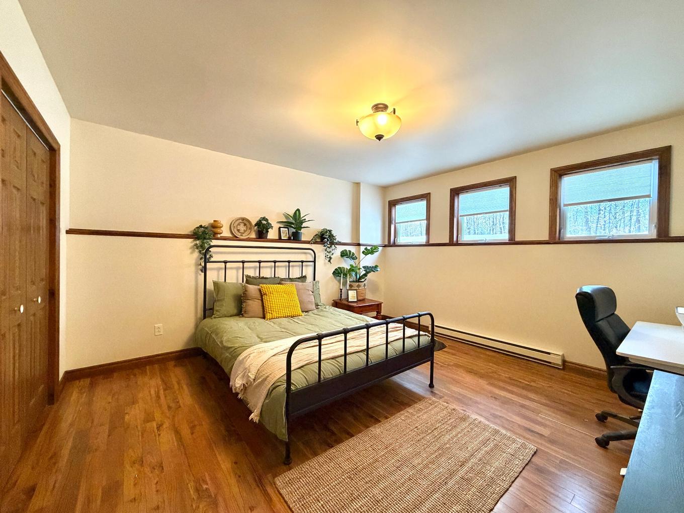 Bedroom - 48 Rue De München, Brownsburg-Chatham, QC - Indoor Photo Showing Bedroom