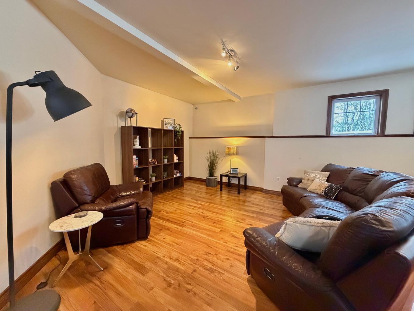 Playroom - 48 Rue De München, Brownsburg-Chatham, QC - Indoor Photo Showing Living Room