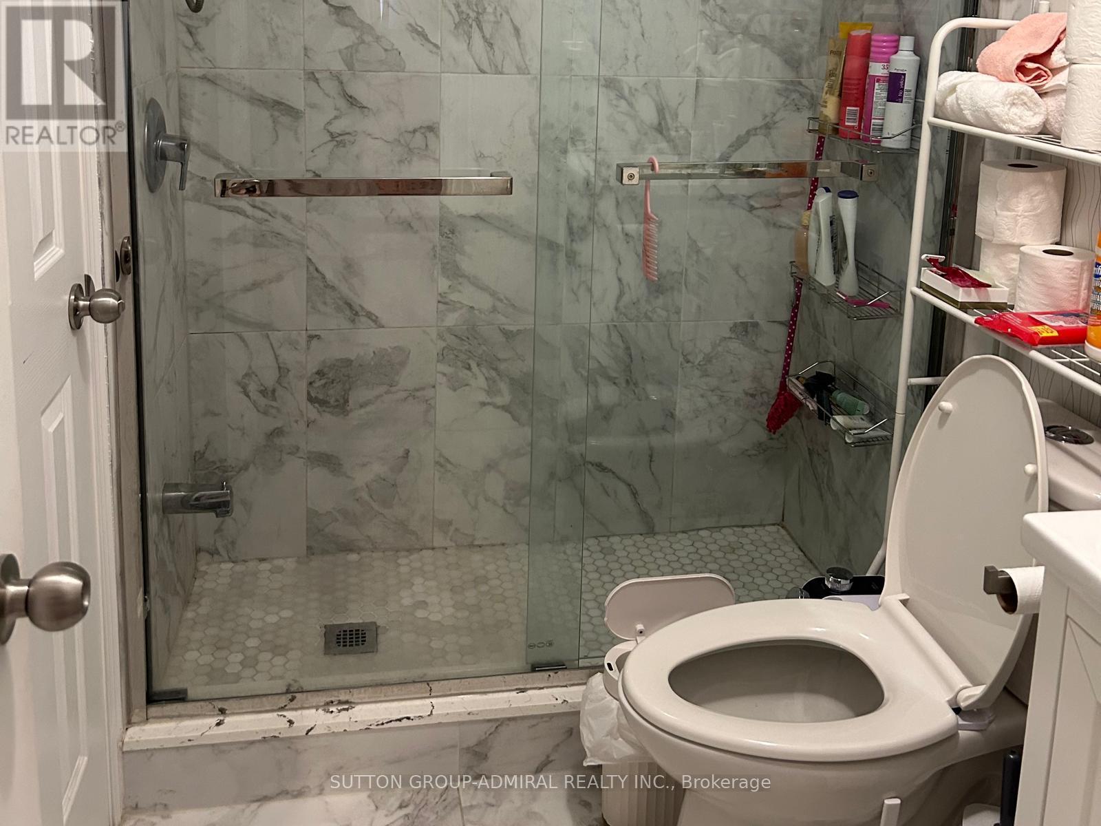 94 - 82 Henderson Drive, Aurora, ON