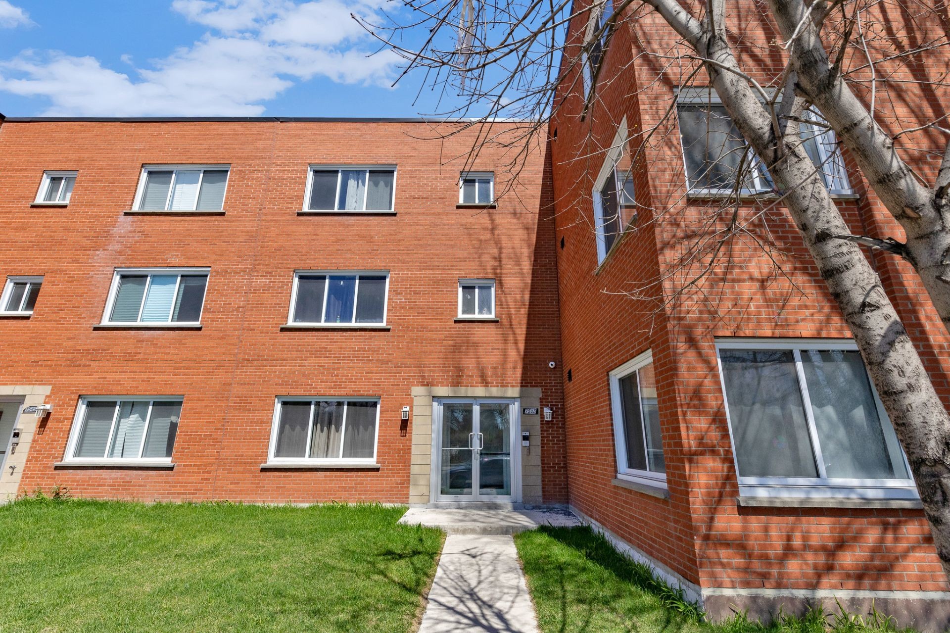 Entry - 2-7535 Boul. De L'Acadie, Montréal (Villeray/Saint-Michel/Parc-Extension), QC - Outdoor With Exterior