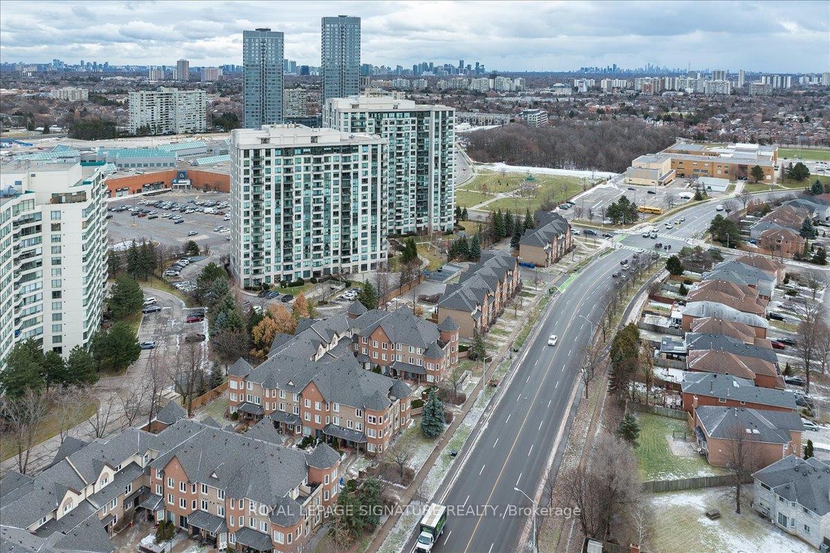 59-735 New Westminster Drive, Vaughan, ON - Outdoor With View