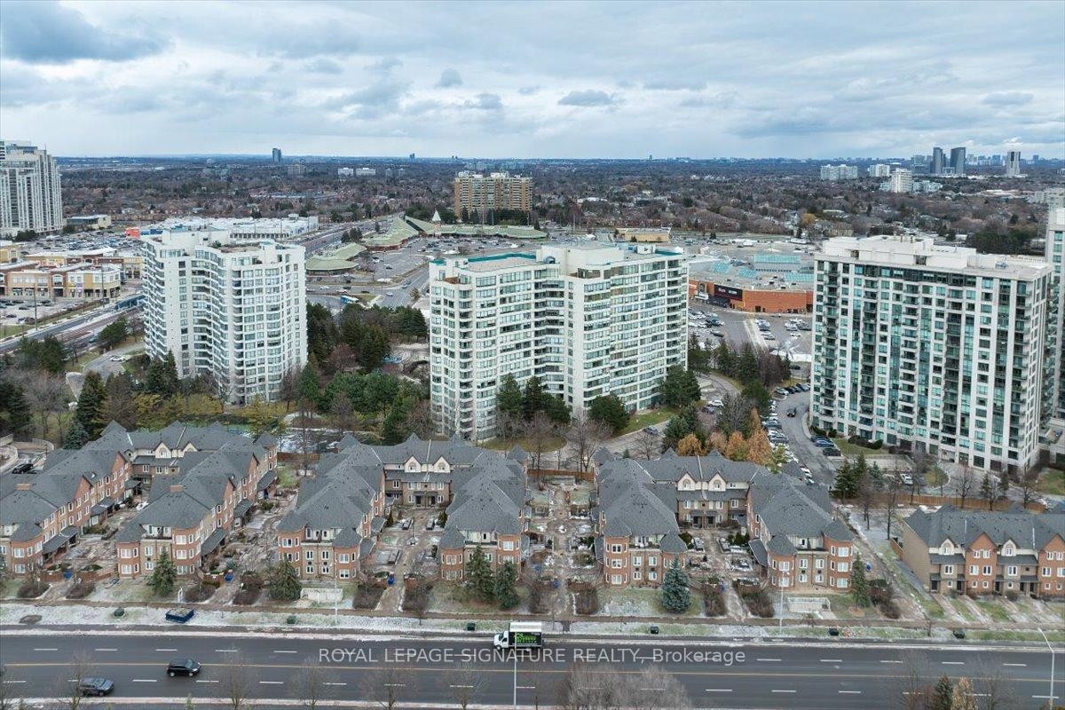 59-735 New Westminster Drive, Vaughan, ON - Outdoor With View
