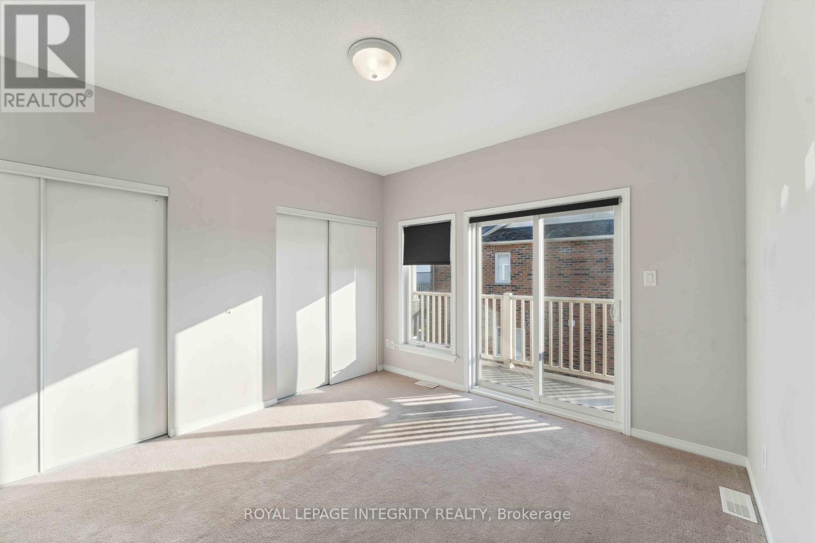 230 Shanly Private, Ottawa, ON - With Exterior