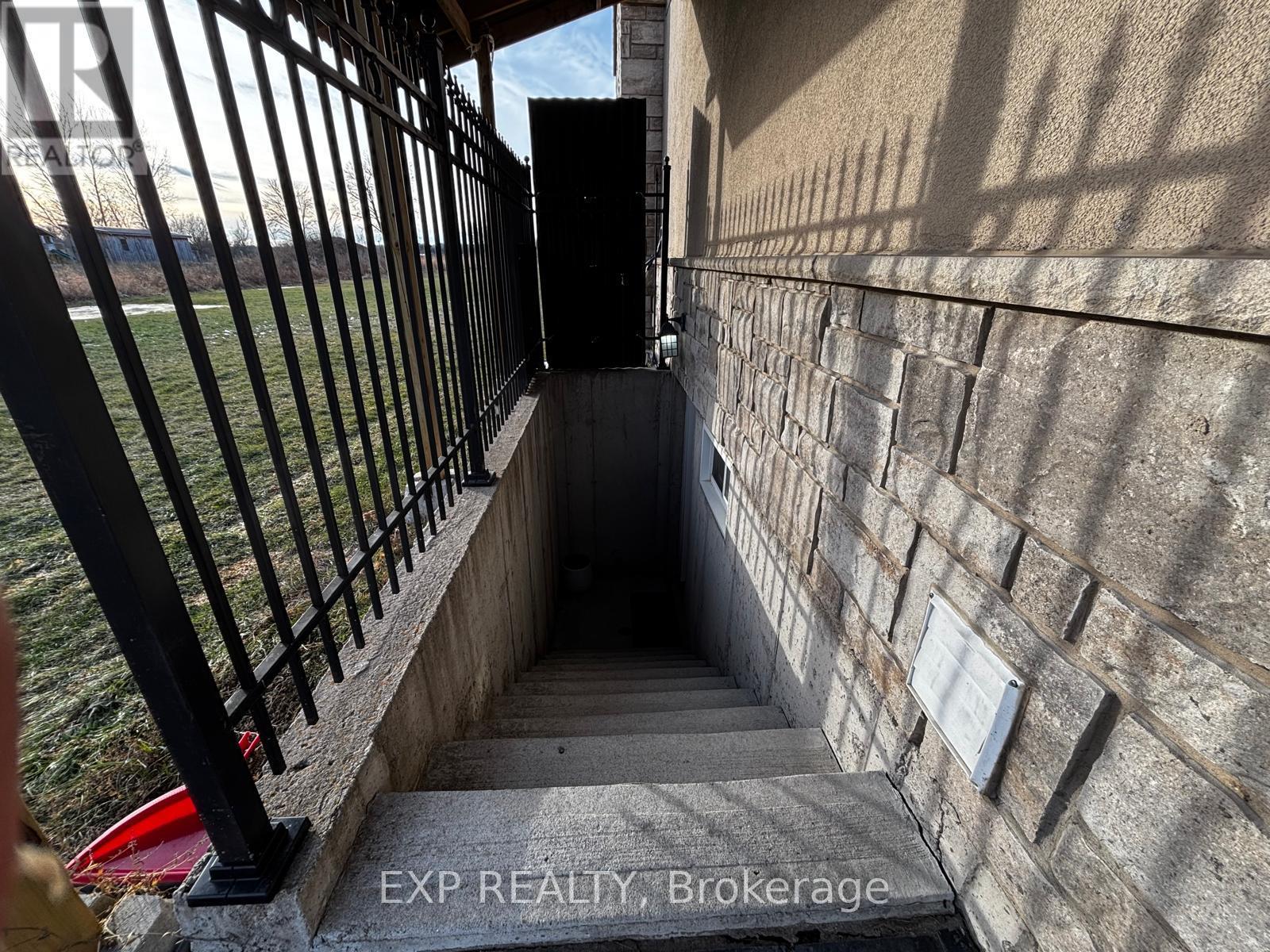 Basement - 1527 Merrittville Highway, Thorold, ON - Indoor Photo Showing Other Room