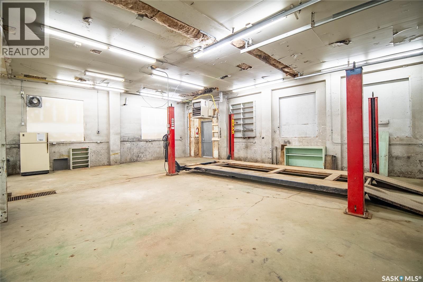 588 8Th Street E, Prince Albert, SK