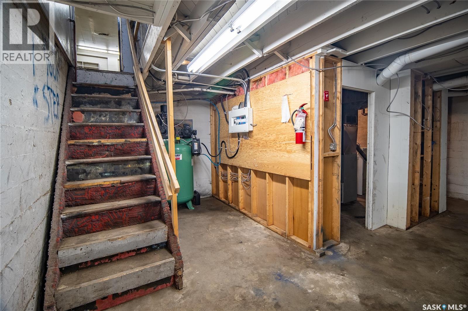 588 8Th Street E, Prince Albert, SK