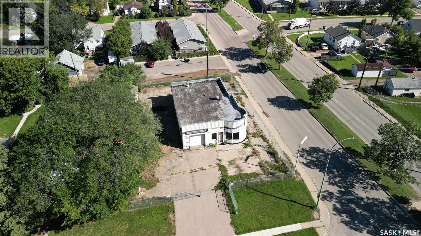 588 8Th Street E, Prince Albert, SK