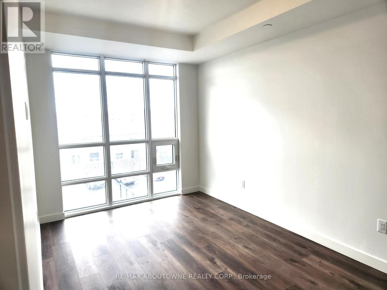 Bedroom - 302 - 461 Green Road, Hamilton, ON - Indoor Photo Showing Other Room