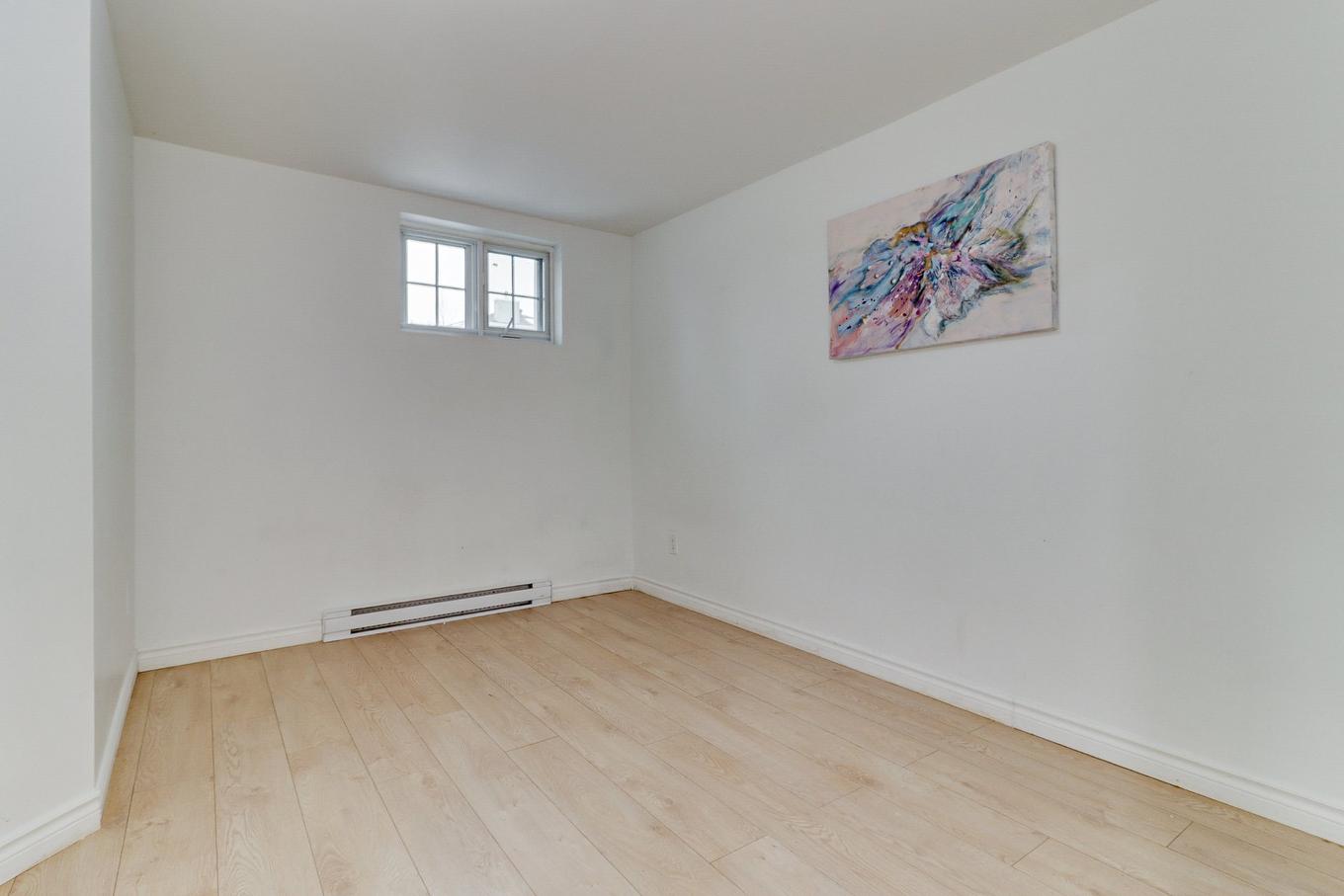 Chambre à coucher - 875 Rue Des Tilleuls, Mascouche, QC - Indoor Photo Showing Other Room