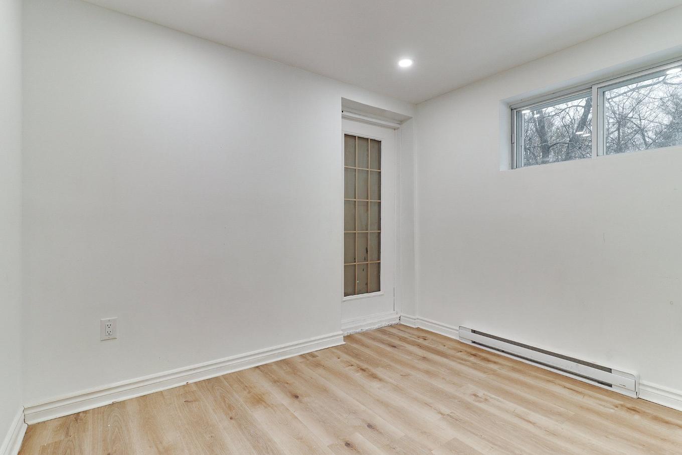 Chambre à coucher - 875 Rue Des Tilleuls, Mascouche, QC - Indoor Photo Showing Other Room