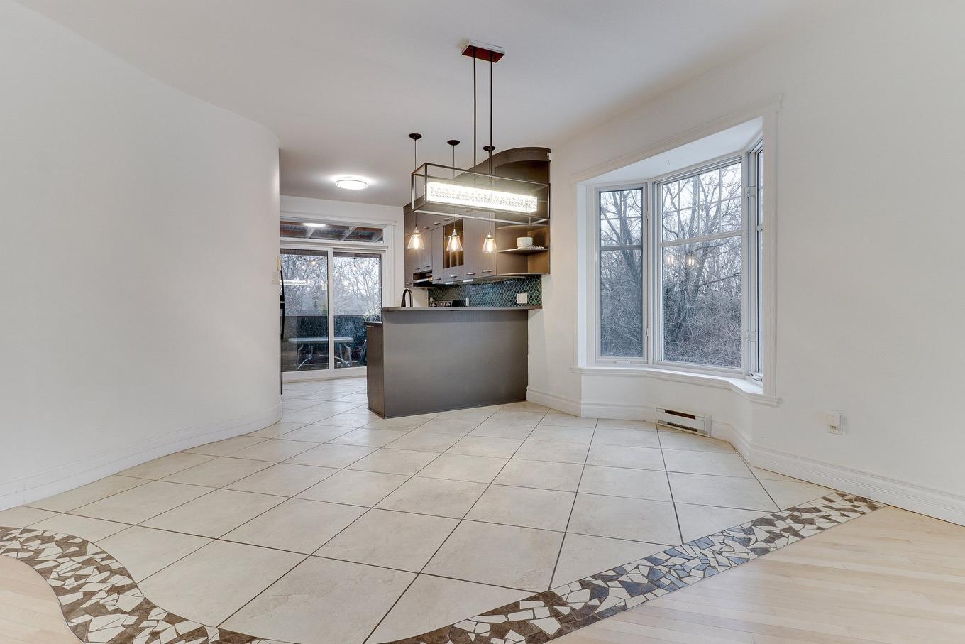 Salle à manger - 875 Rue Des Tilleuls, Mascouche, QC - Indoor Photo Showing Kitchen