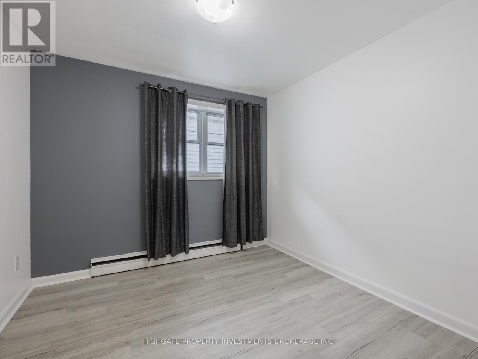 Upper - 708 Carnegie Avenue N, Oshawa, ON - Indoor Photo Showing Other Room