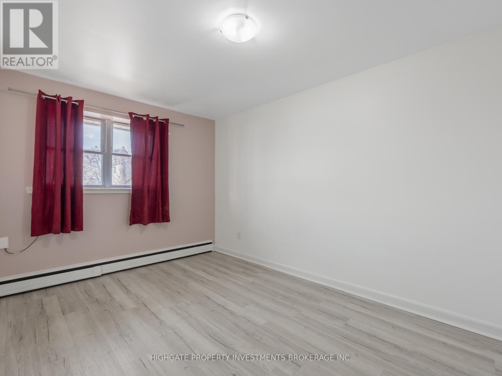 Upper - 708 Carnegie Avenue N, Oshawa, ON - Indoor Photo Showing Other Room