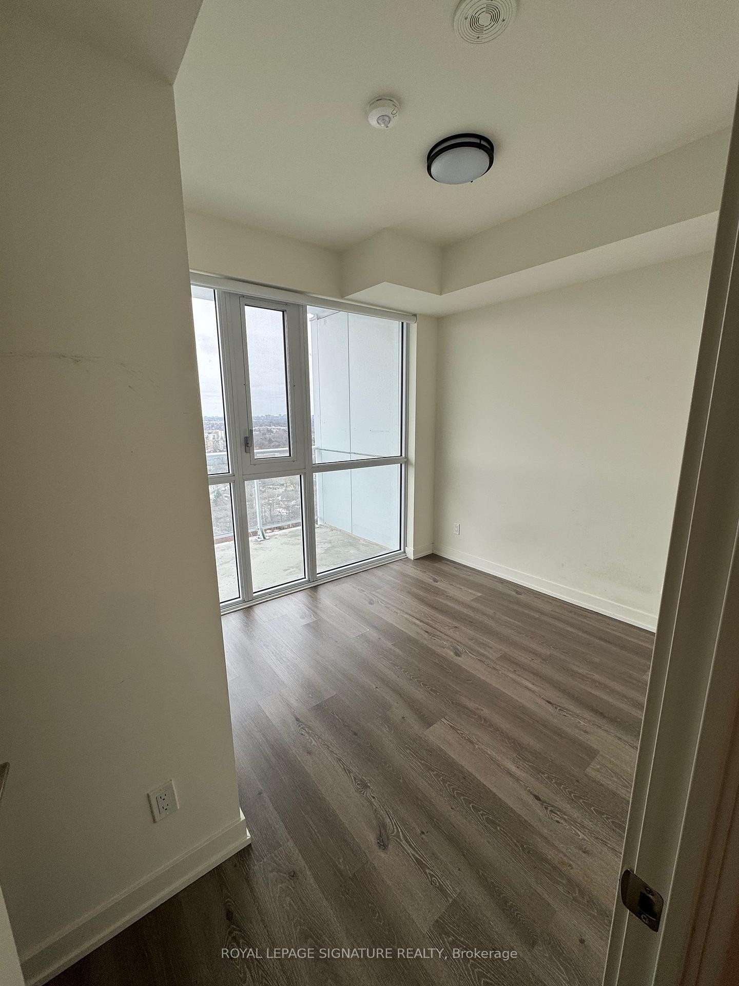 2307-10 Deerlick Court, Toronto, ON - Indoor Photo Showing Other Room