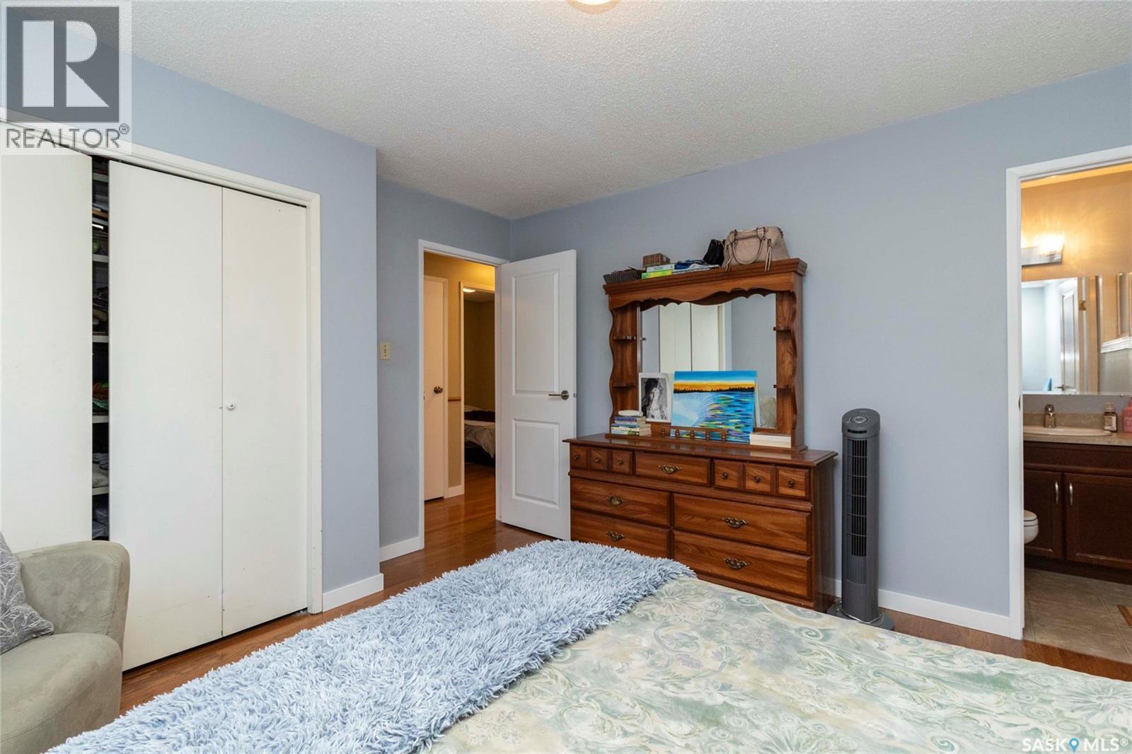 131 Tobin Crescent, Saskatoon, SK - Indoor Photo Showing Bedroom