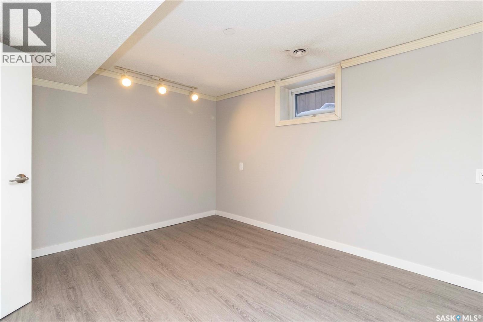 131 Tobin Crescent, Saskatoon, SK - Indoor Photo Showing Other Room